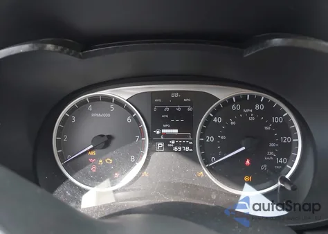 2021 Nissan Versa S Xtronic Cvt z USA, uszkodzony, nr VIN 3N1CN8DV8ML908081